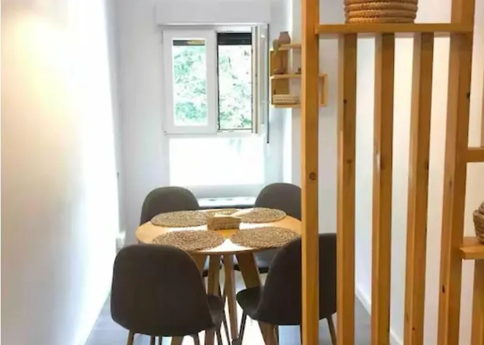 A Un Minuto De La Playa גיחון